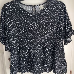 Woman’s peplum top